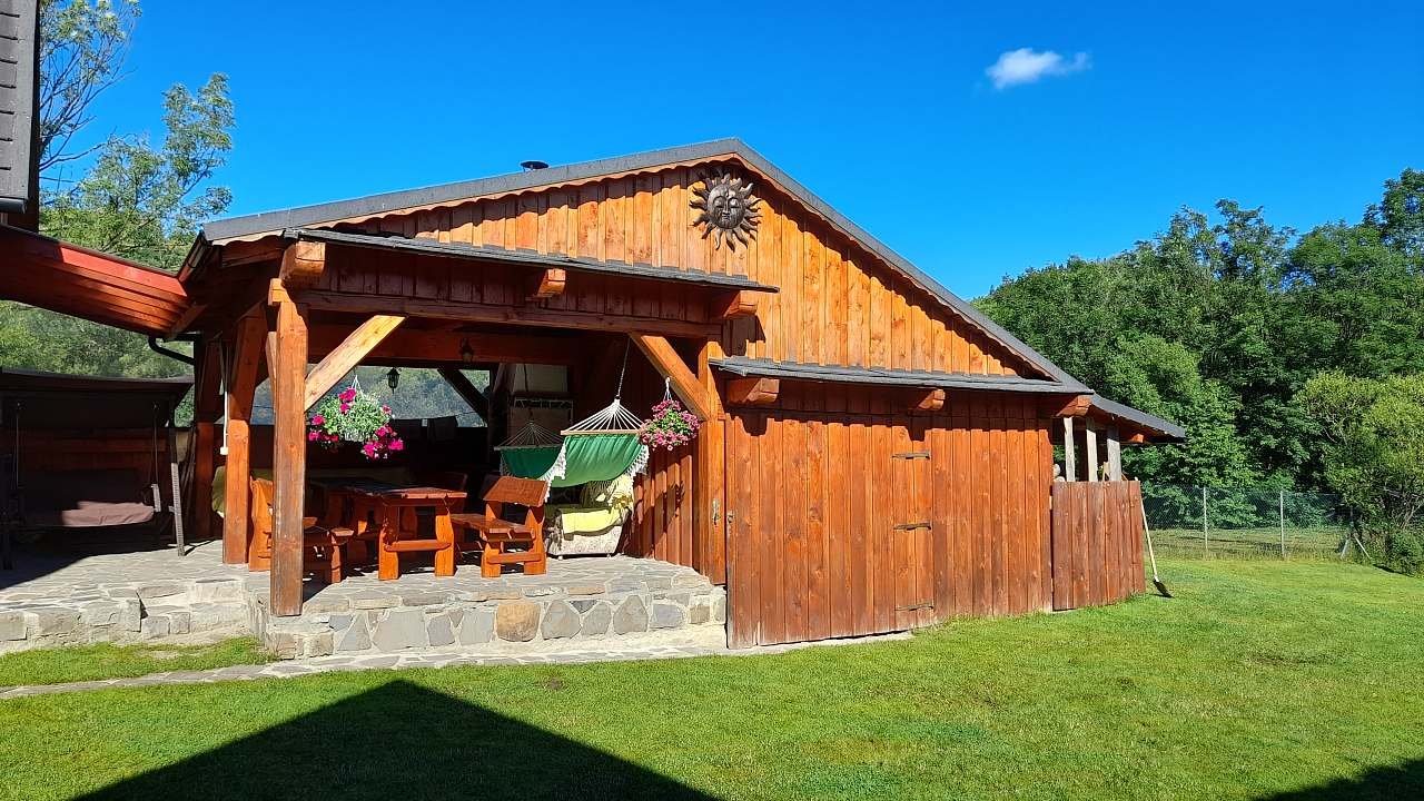 Drevenica Deni - Osturňa