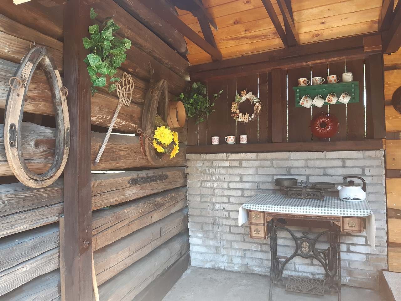 Altanek
