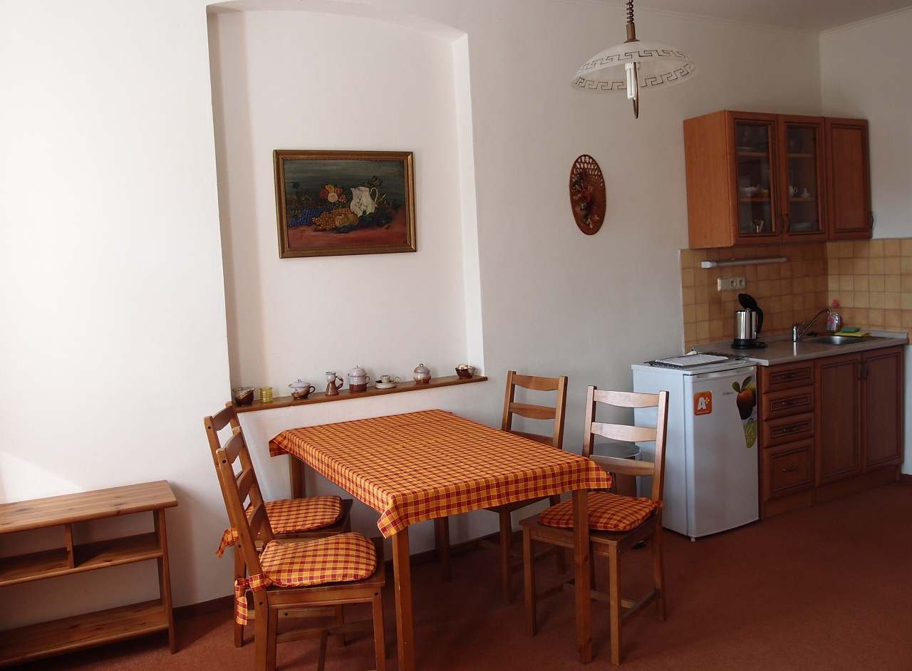 apartmán 1 kychyně