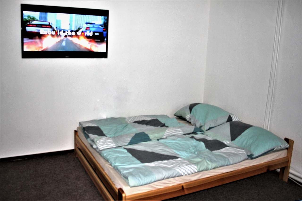 Apartmán 1 - Obývací místnost s dvoulůžkem