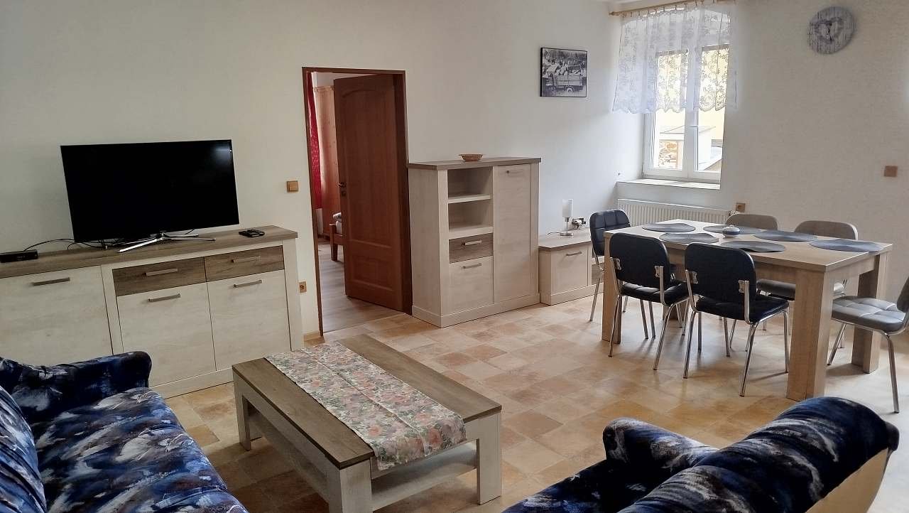 Apartmány pod Barunčinou školou - Česká Skalice - Babičkino údolie