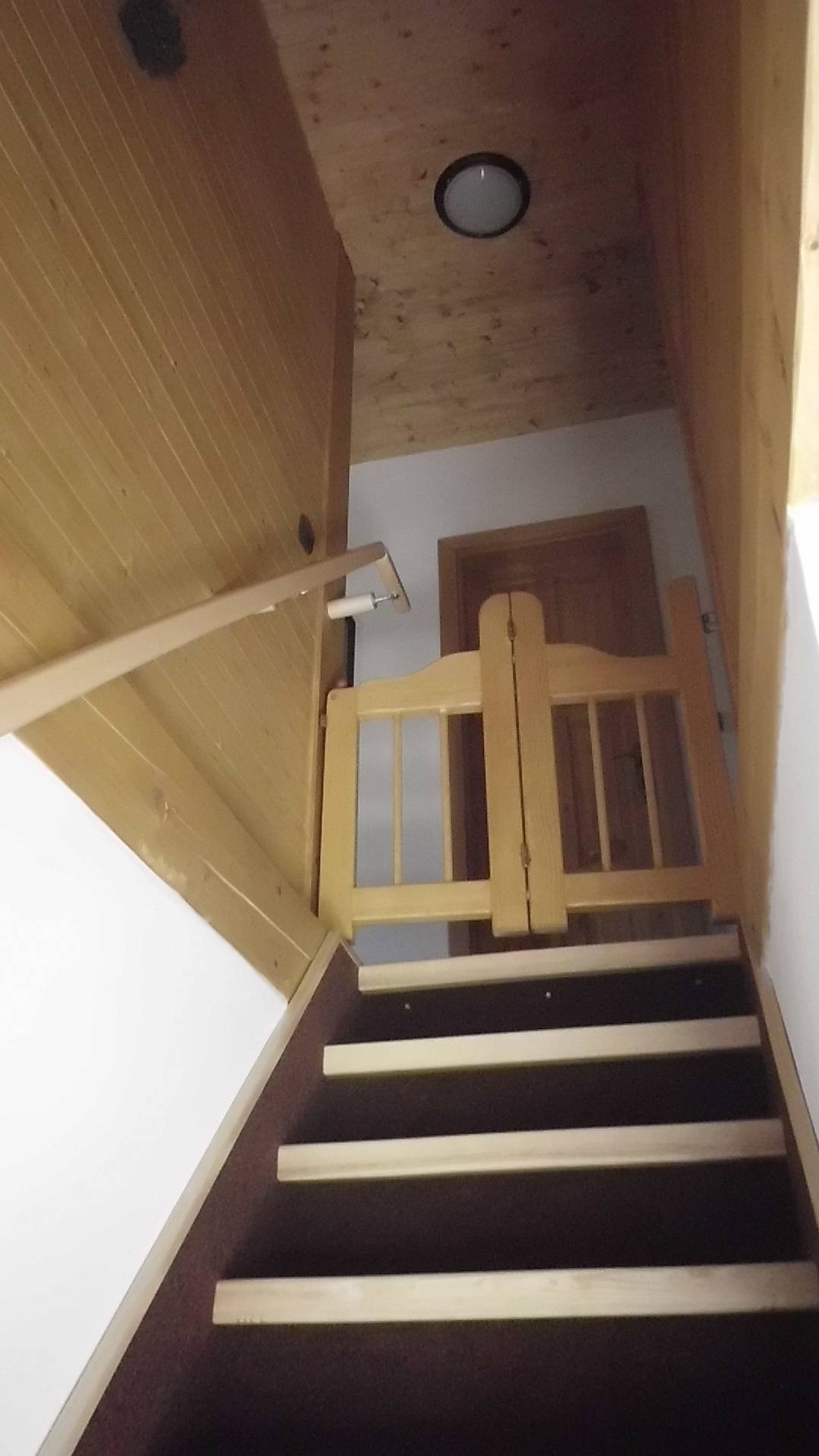 Apartmán je v patře