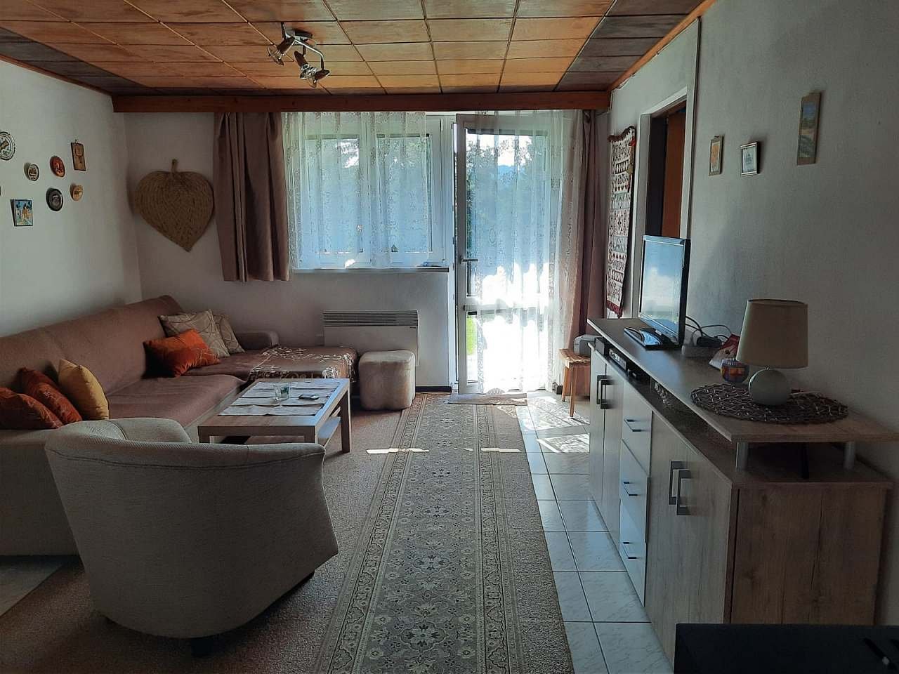 Apartmán v přízemí - obývací pokoj