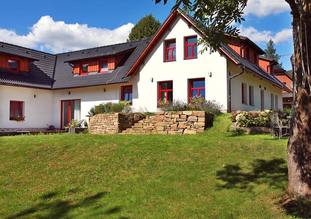 apartmánový dům se zahradou