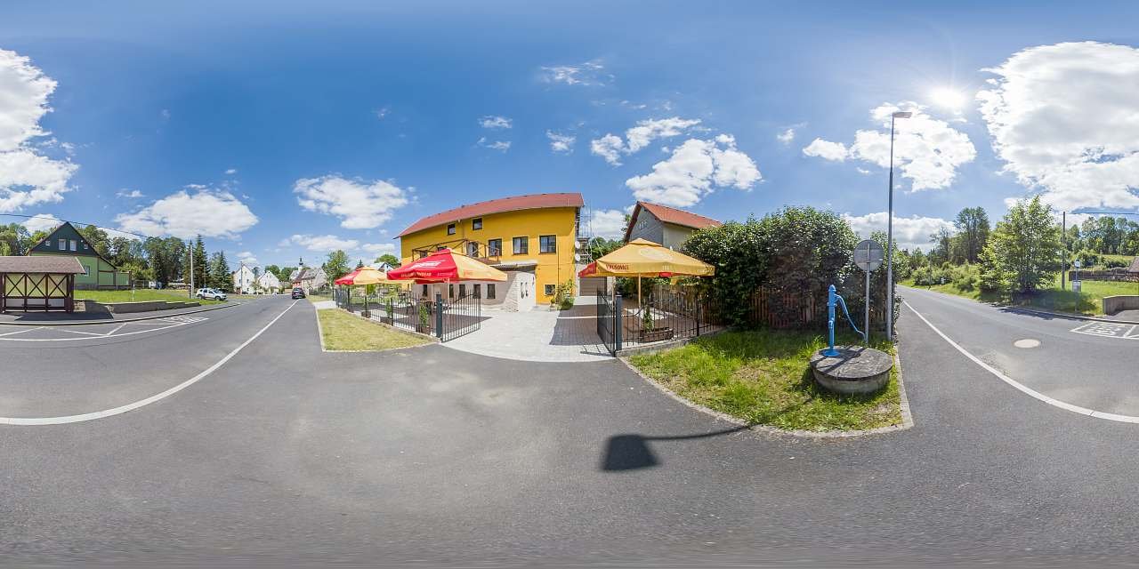 Apartmány - Zámecký Restaurant - Jindřichovice - Krušné hory