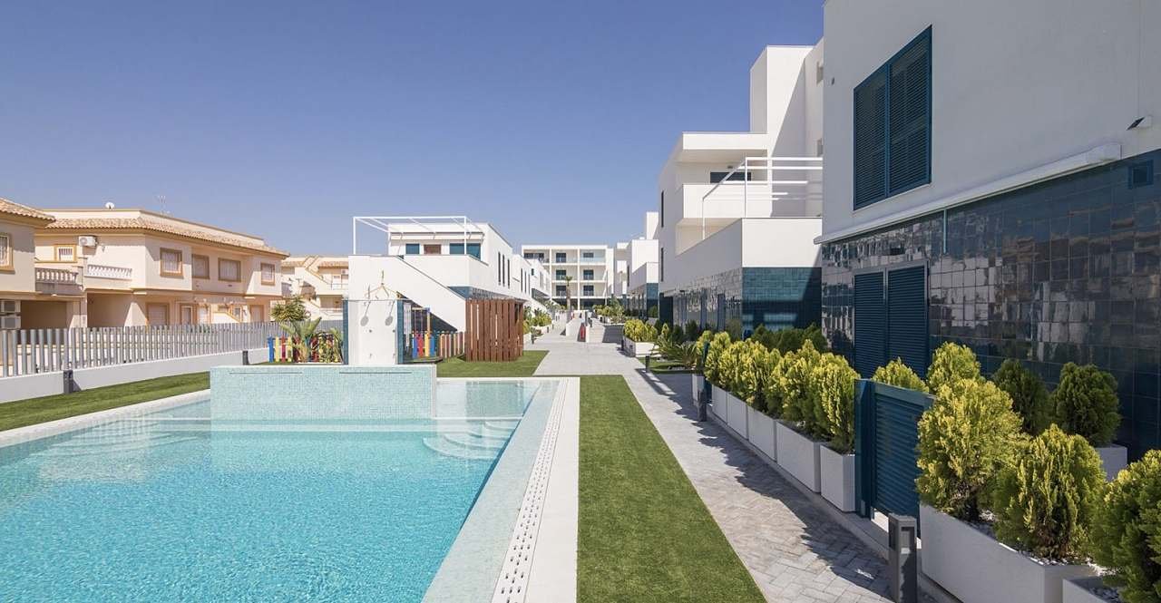 Azure Alicante apartmán s bazénem