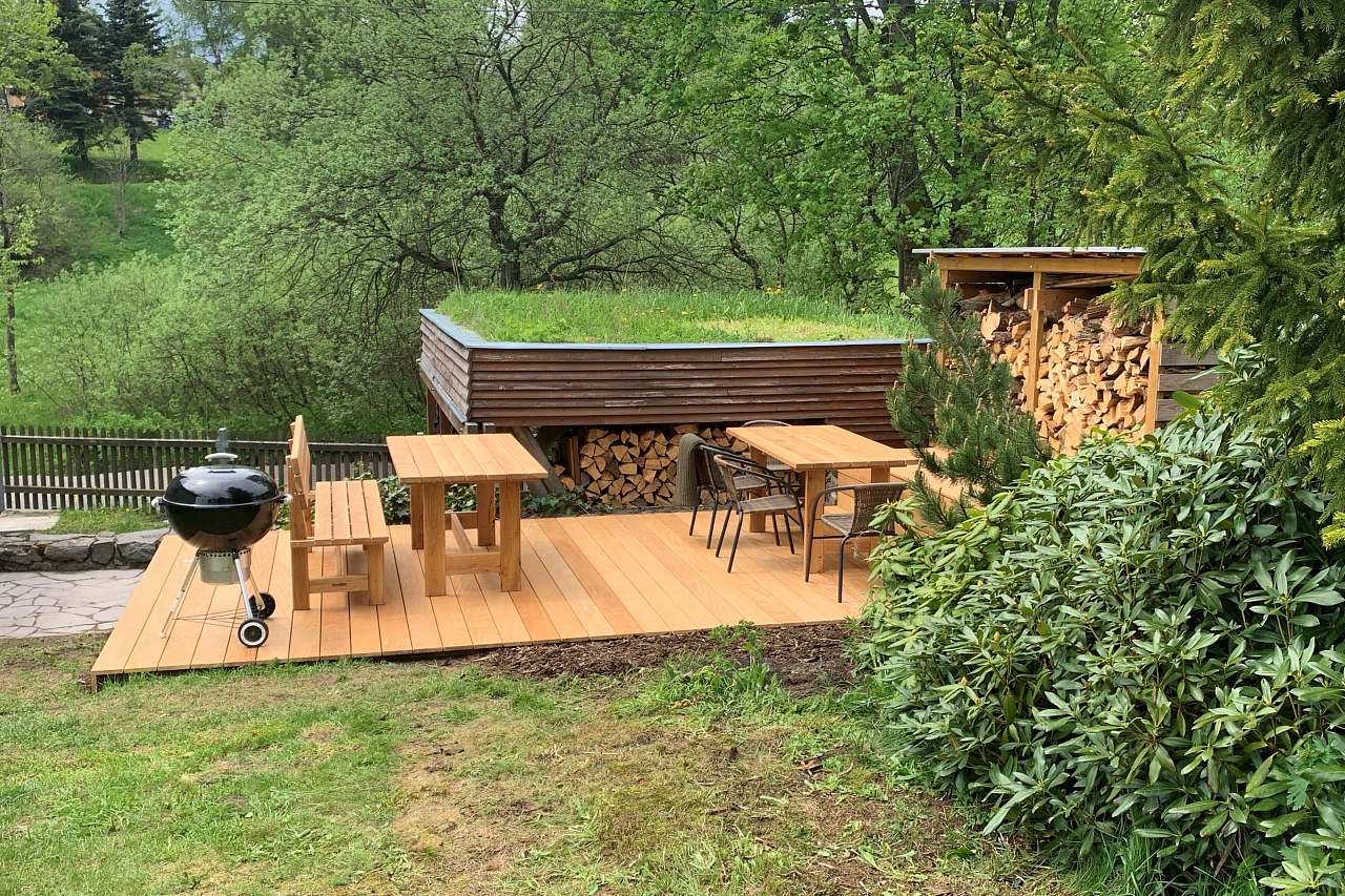 Bludenská chata - prostorná terasa