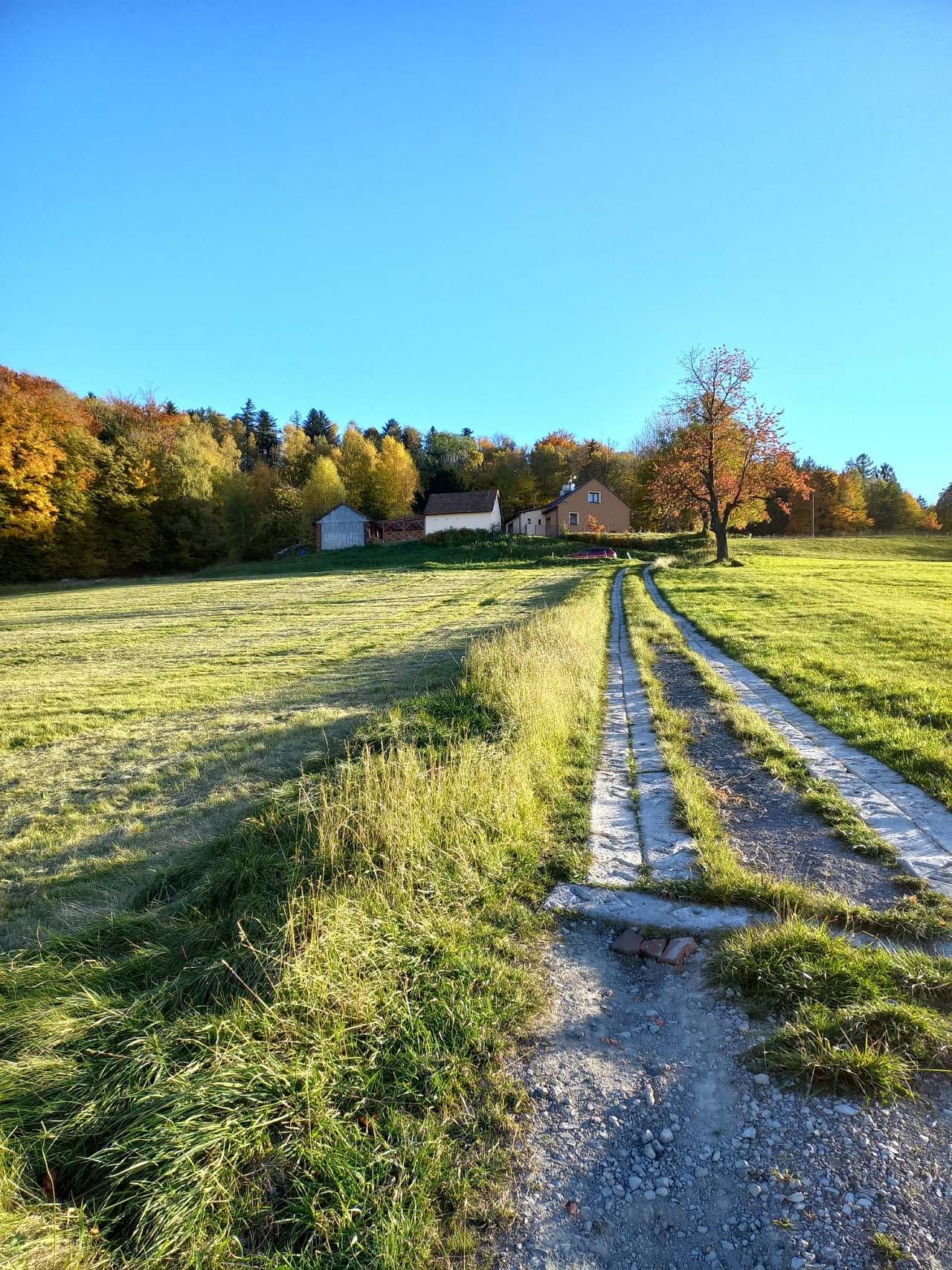 Chaloupka pod horou Prašivá - Komorní Lhotka