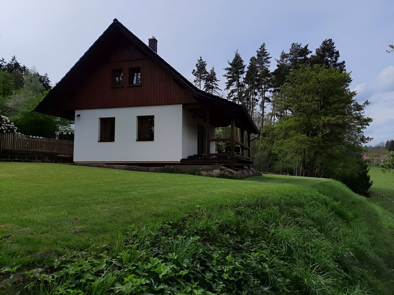 Chaloupka u lesa Březka v Českém ráji ubytování