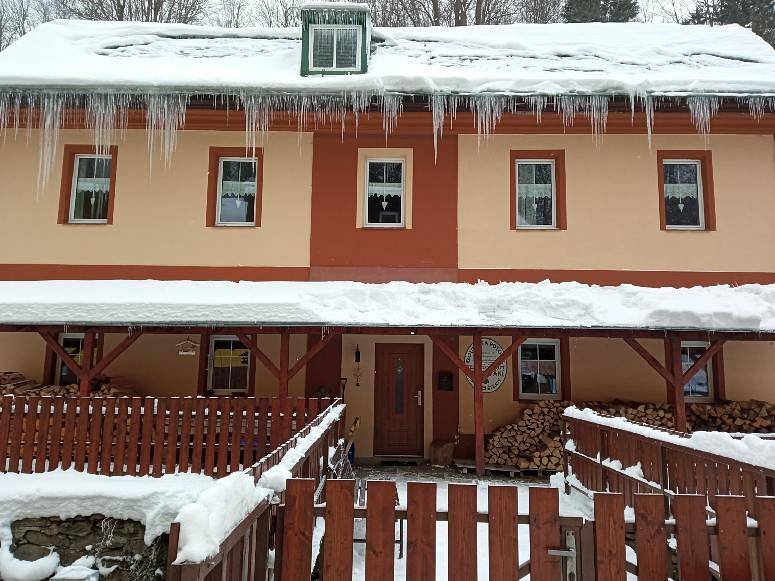 Bouda na potoce - Dolní Dvůr - Východné Čechy