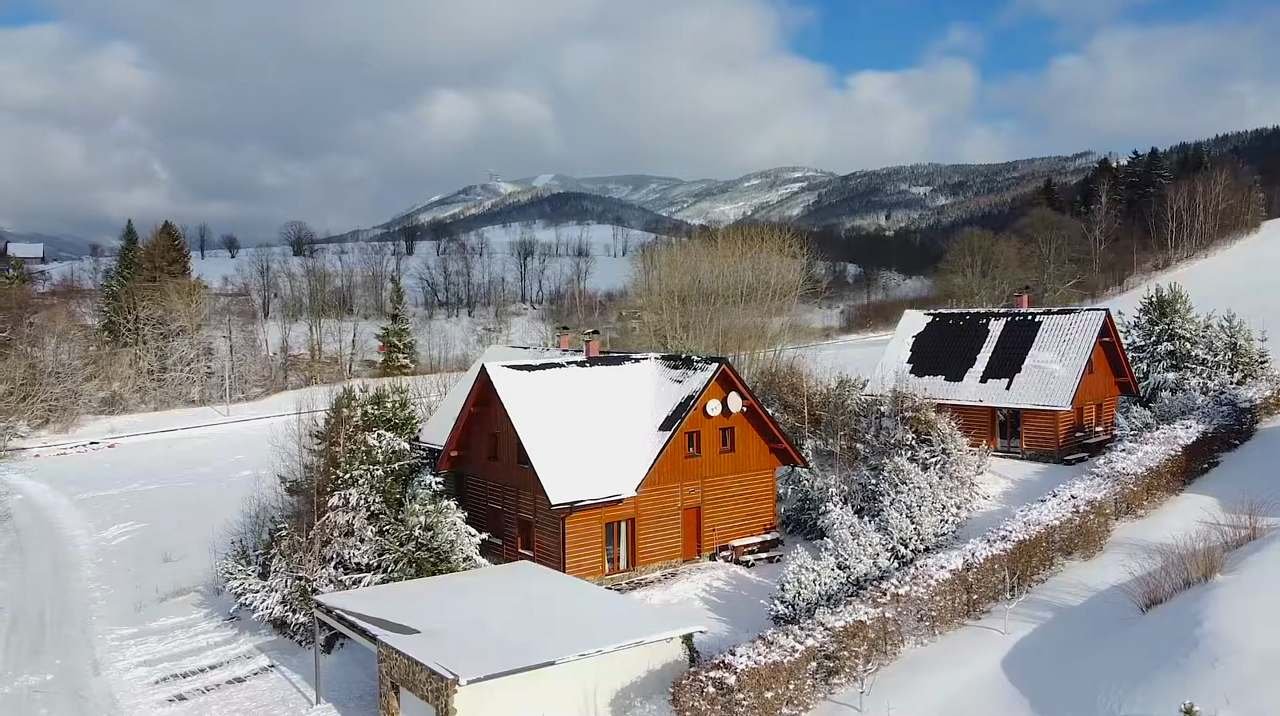 Chalupa Dolní Morava v zimě