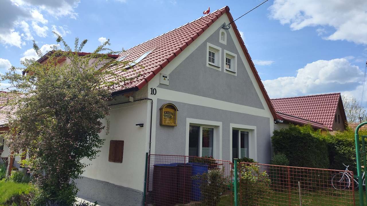 Chata Blaník - Louňovice pod Blaníkem - Středné Čechy