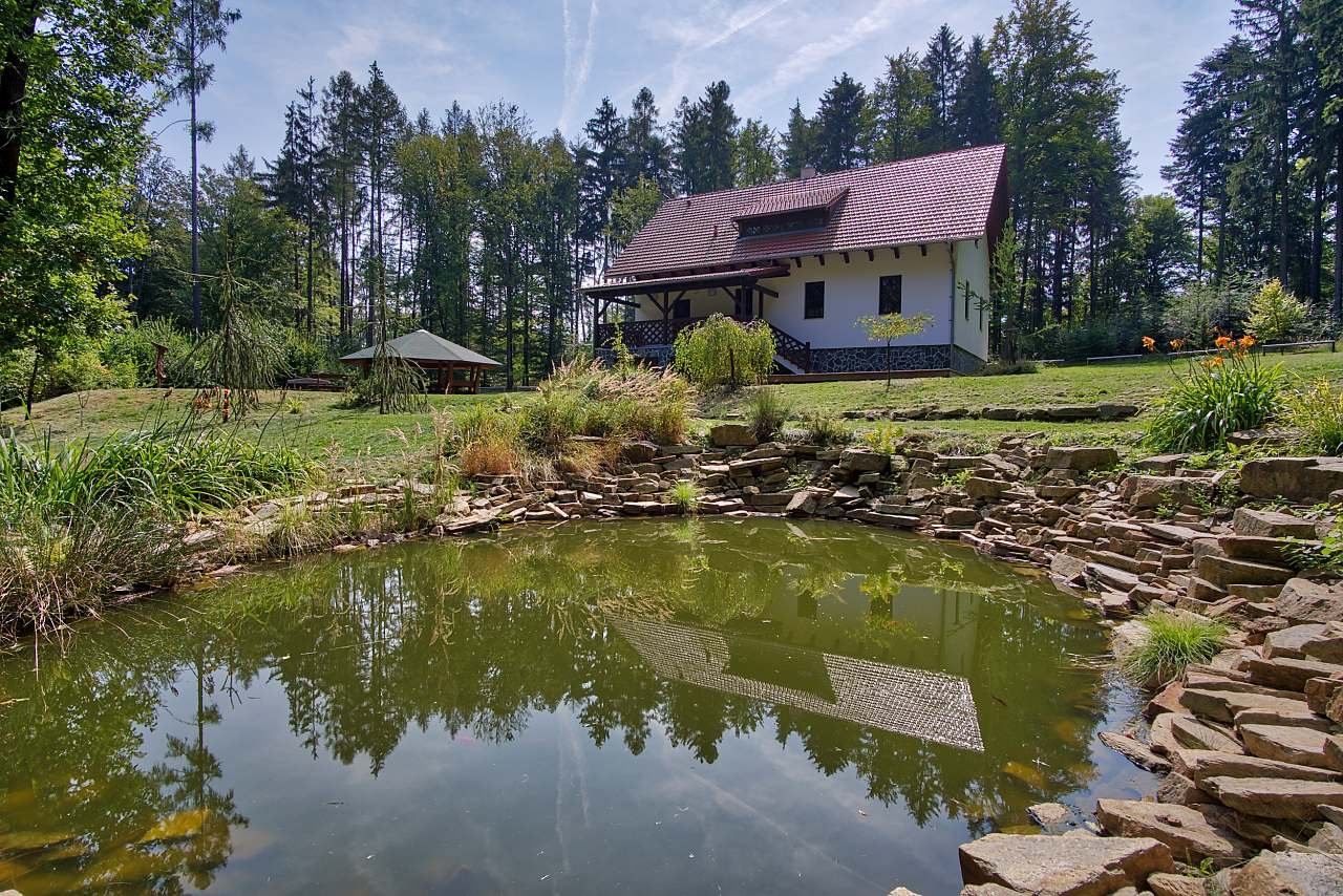chata Babí lom jezírko