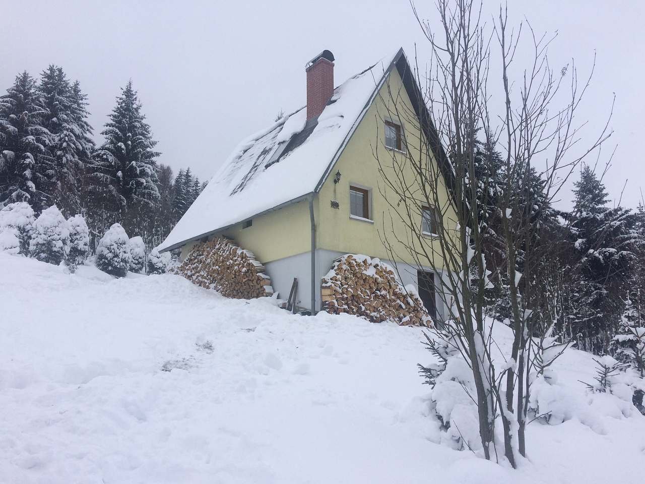 Chata Český Jiřetín zima