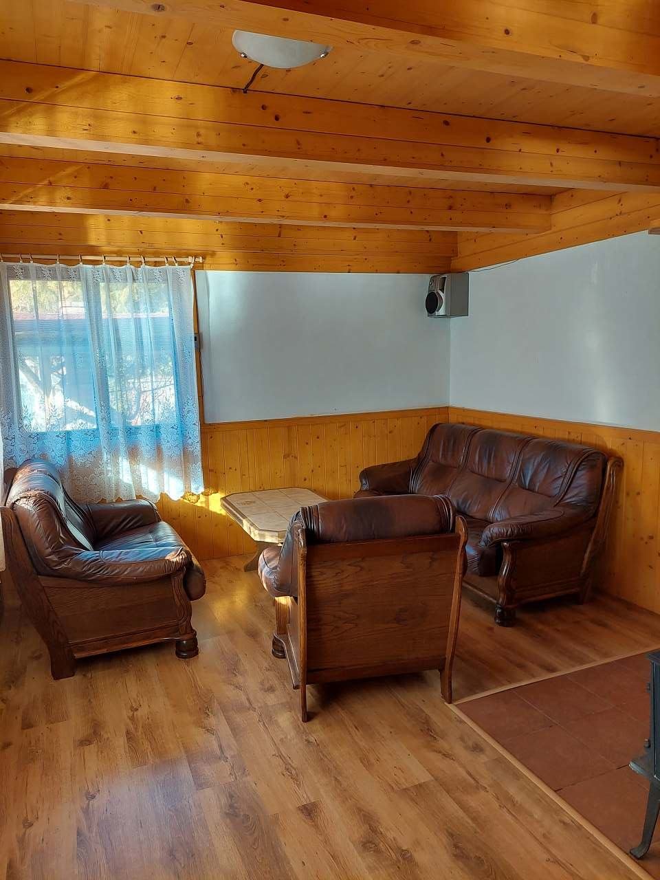 Chata Loučky - obývací místnost