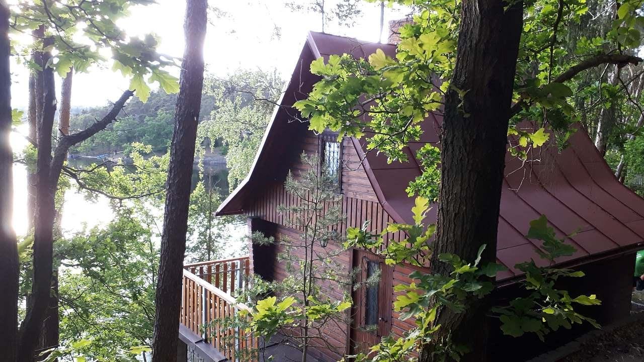 Chata na Hracholuskách - 1.řada u vody - Lipno