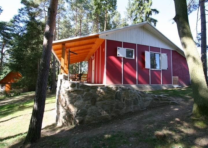 Chata u vody řeka Otava