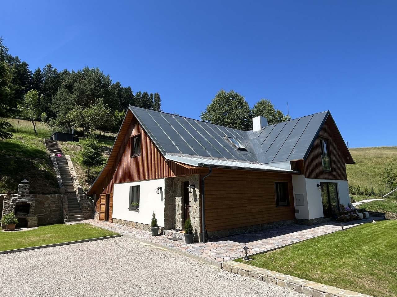Chata Velebka - Vyškovec - Biele Karpaty
