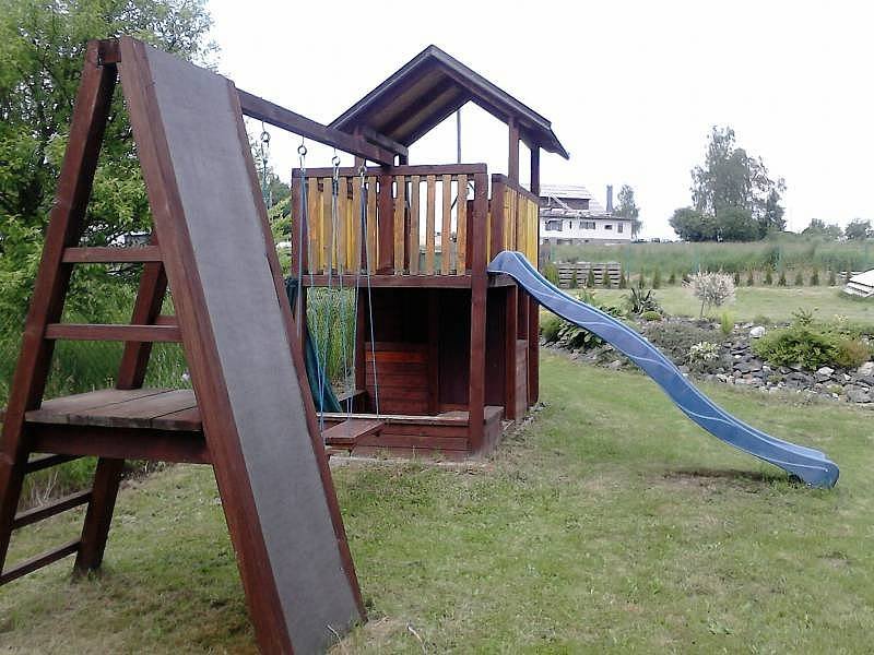 Dětské hřiště na zahradě