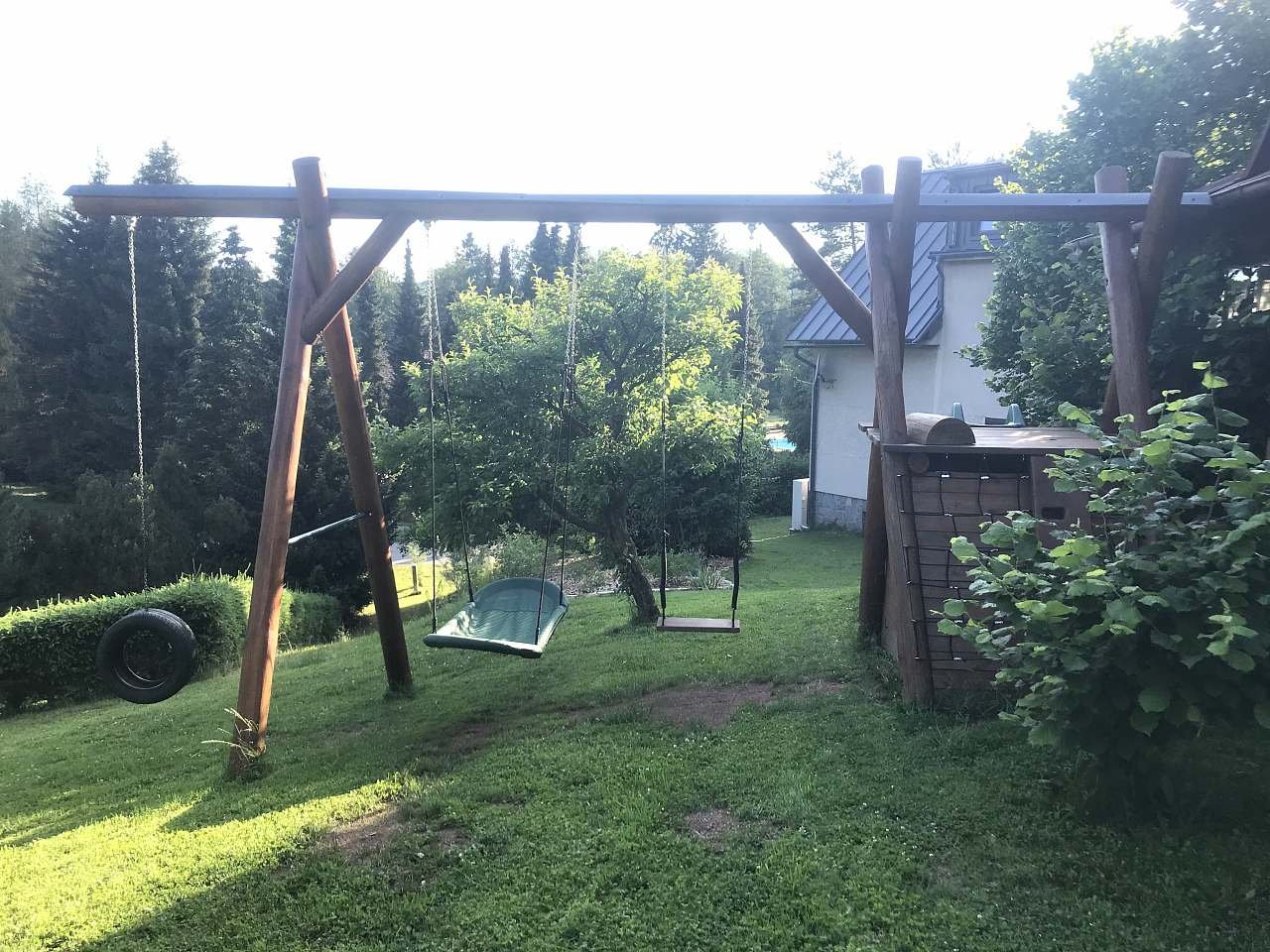 Ubytovanie v rodinném domě se zahradou - Písečná - Orlické hory