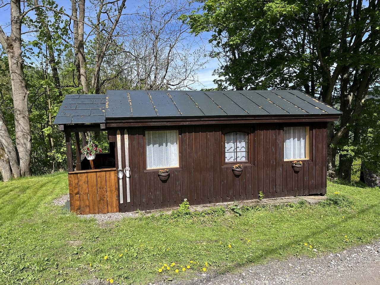 Domeček u cesty