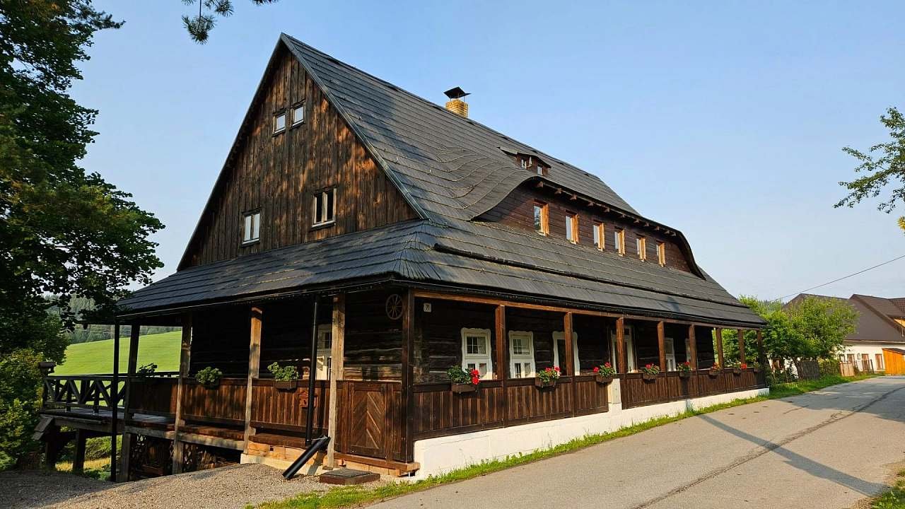 Drevenica Borovianka - Veľké Borové