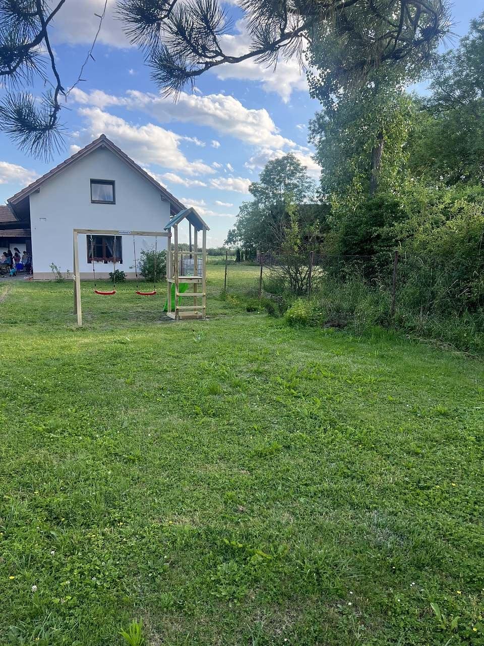 Dům
