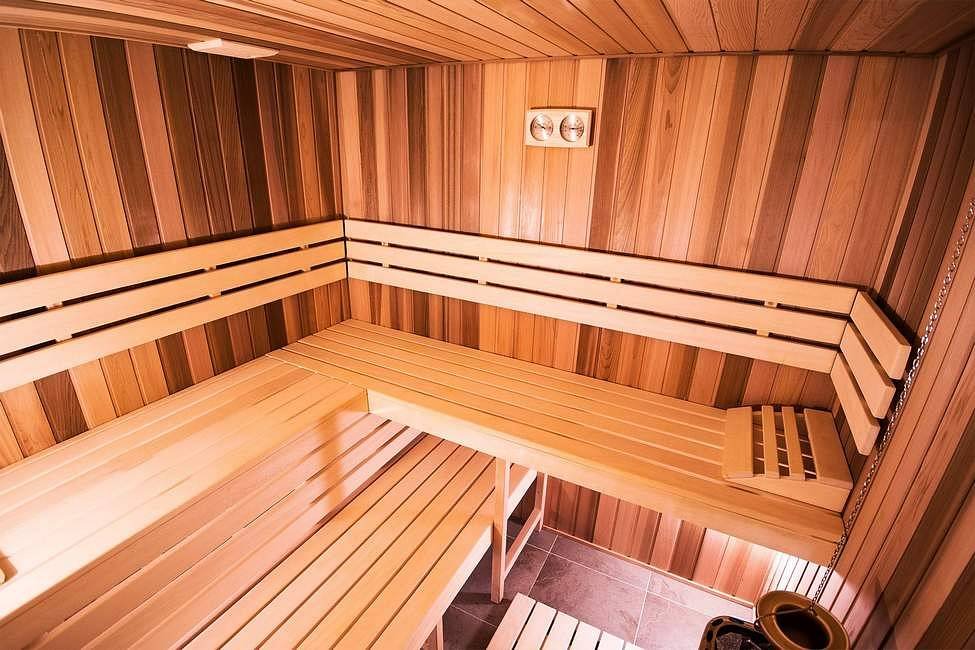 Finská, cedrová  sauna