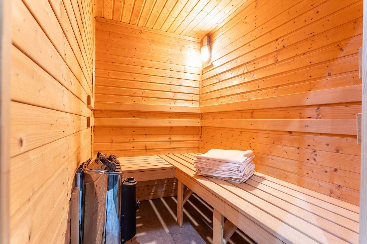 Finská sauna v přízemí vily