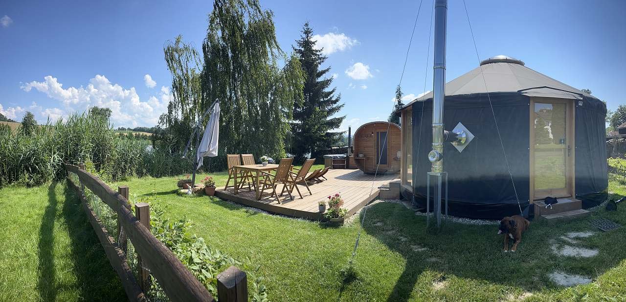 Yary Yurt - Všeruby
