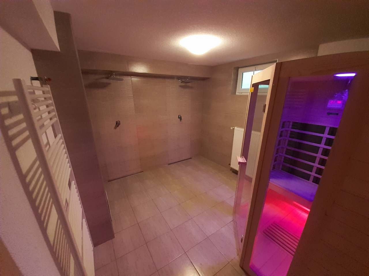 Infra - sauna s kúpelňou