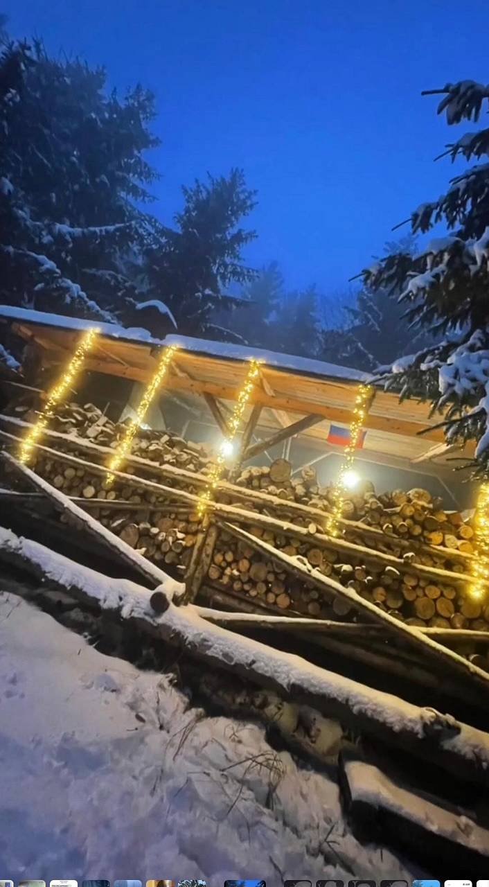 Jelenia chata Baske