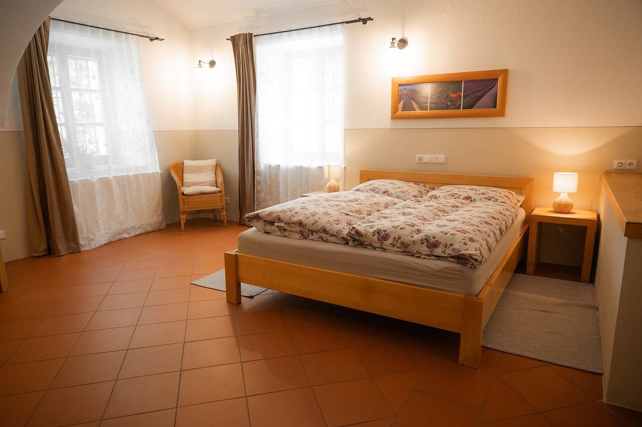 Ložnice 1