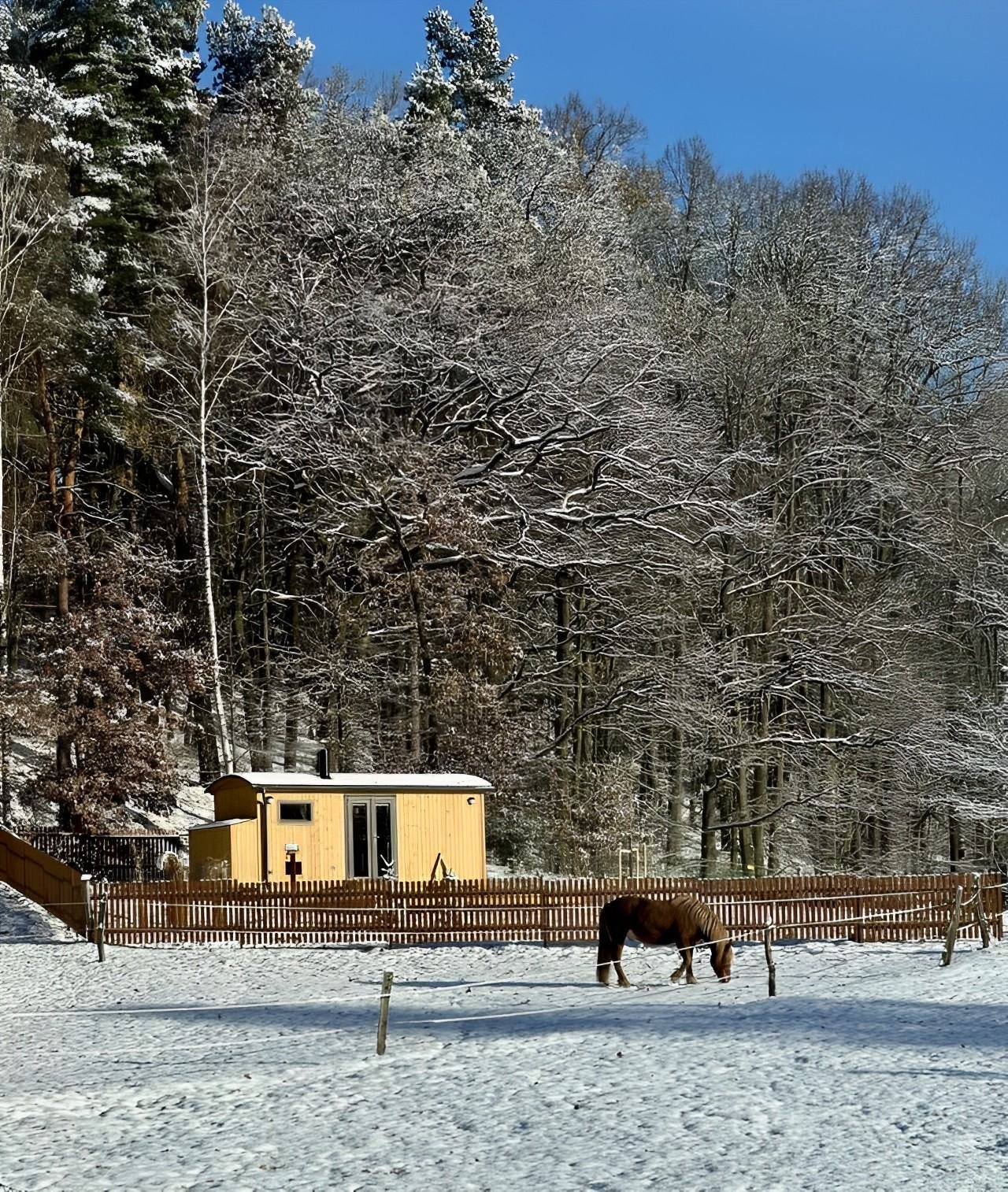 Maringotka u Krkavčích skal - Křižany - Kokorínsko