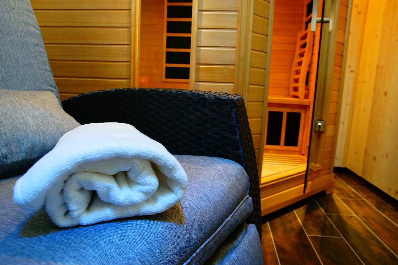 Miniwellness v suterénu rezidence - infra sauna