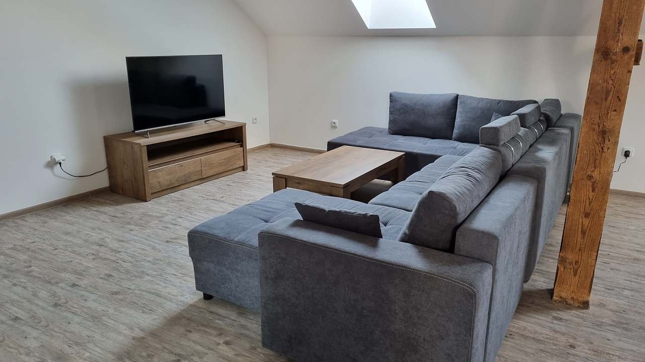 Moderní apartmán - obývací pokoj