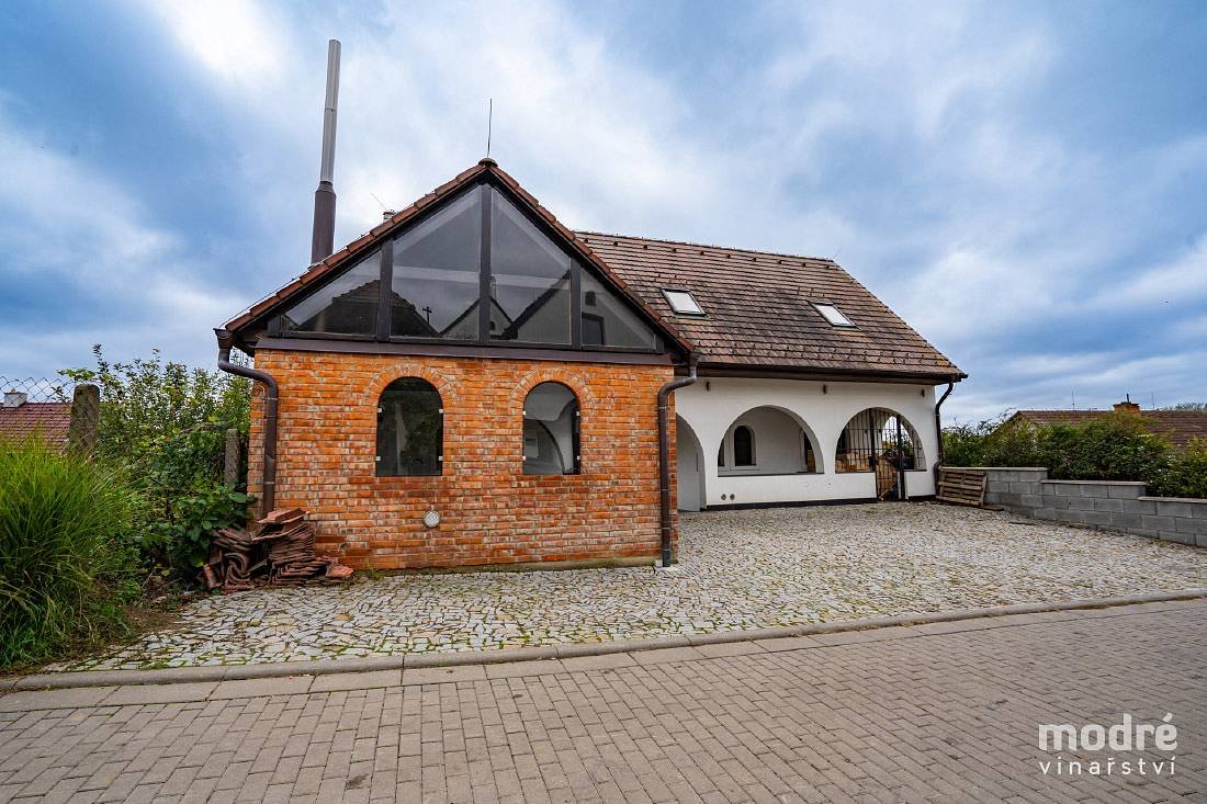 Modré vinařství, penzion