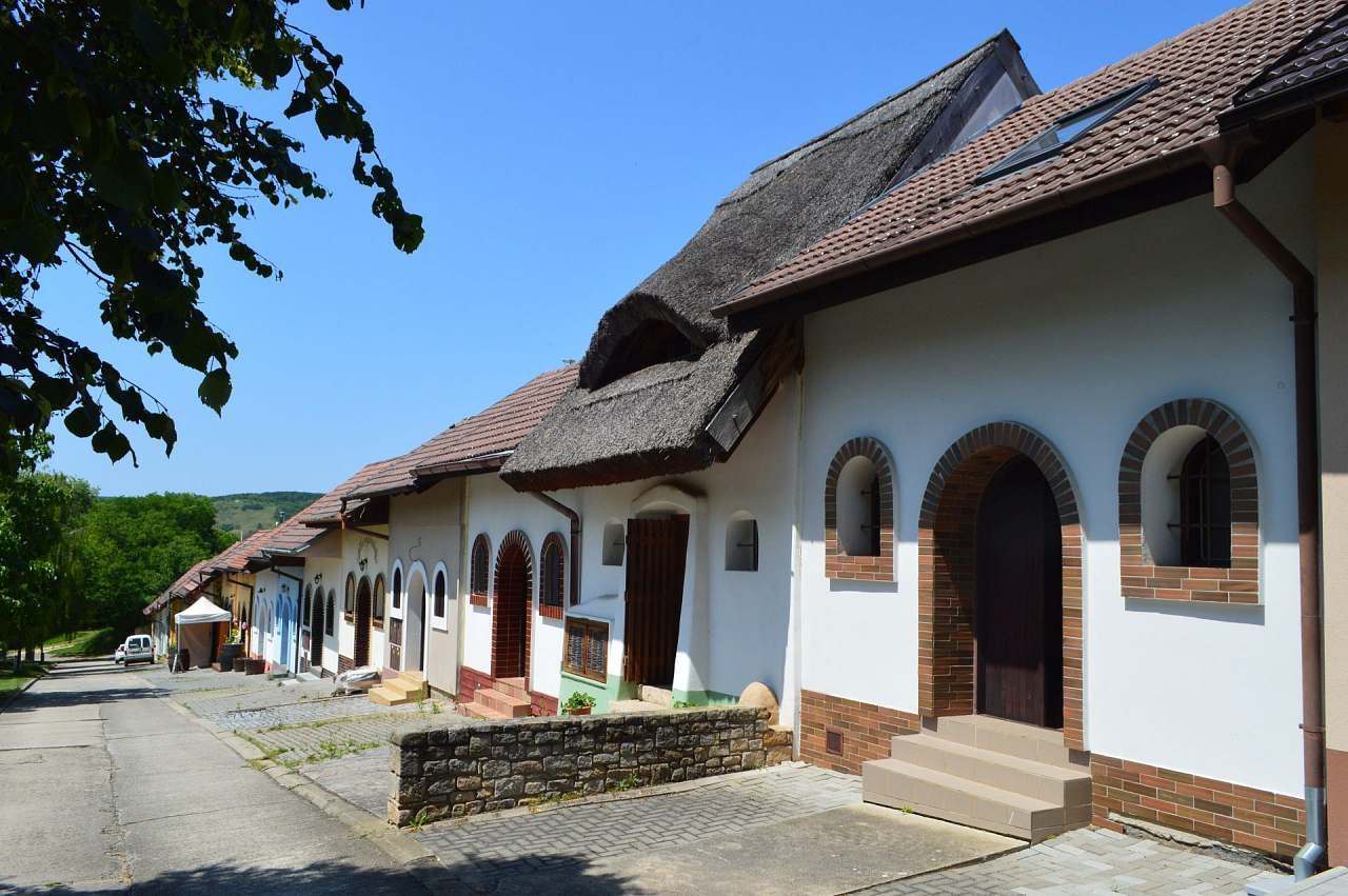 Na sklepě - Kobylí