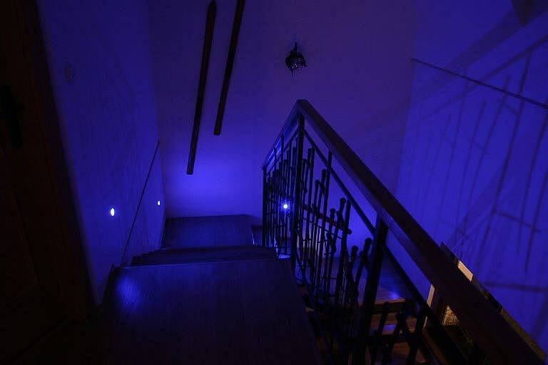 Noční osvětlení schodiště