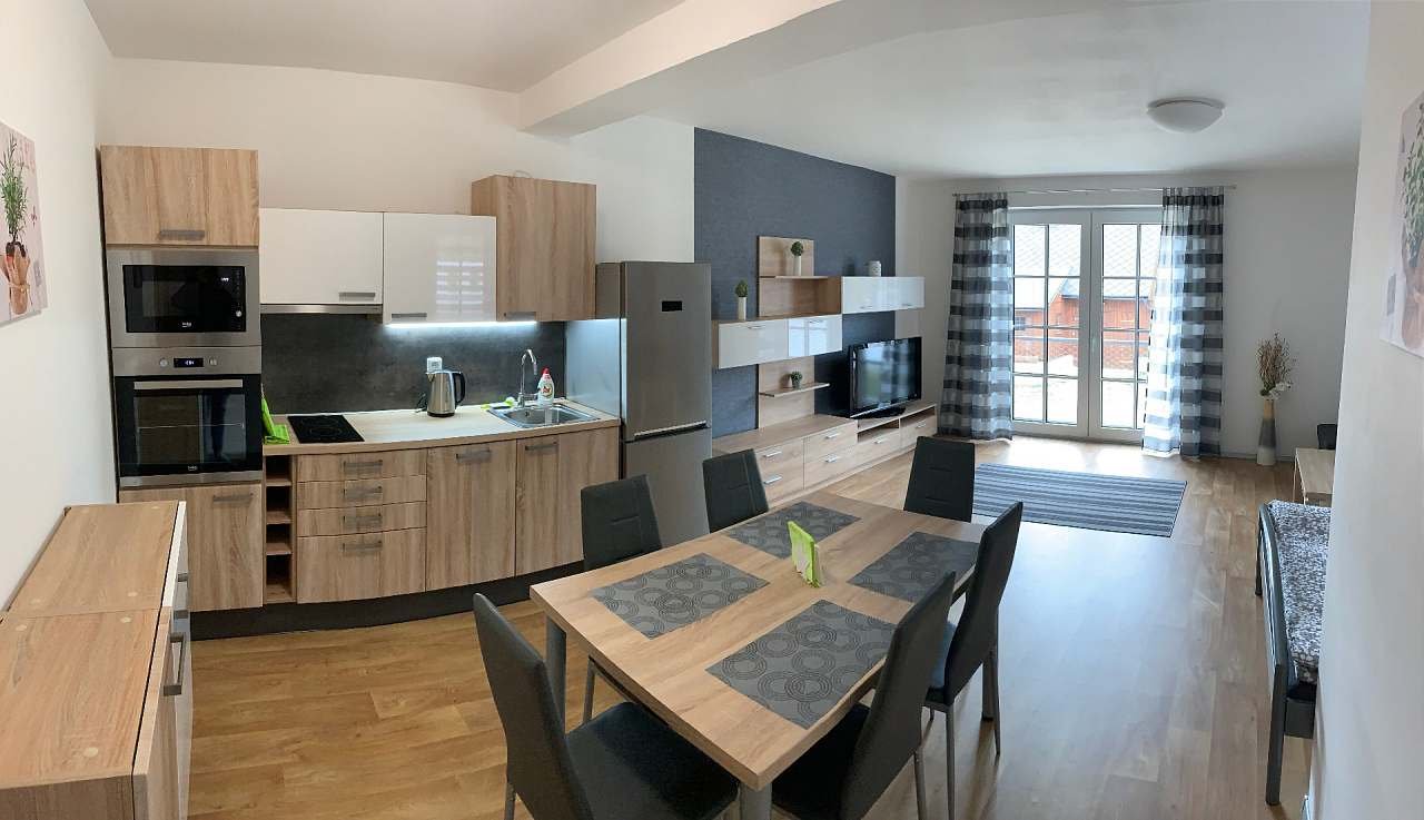 Obývací pokoj + kuchyňský kout, Apartmán Mařinka 201