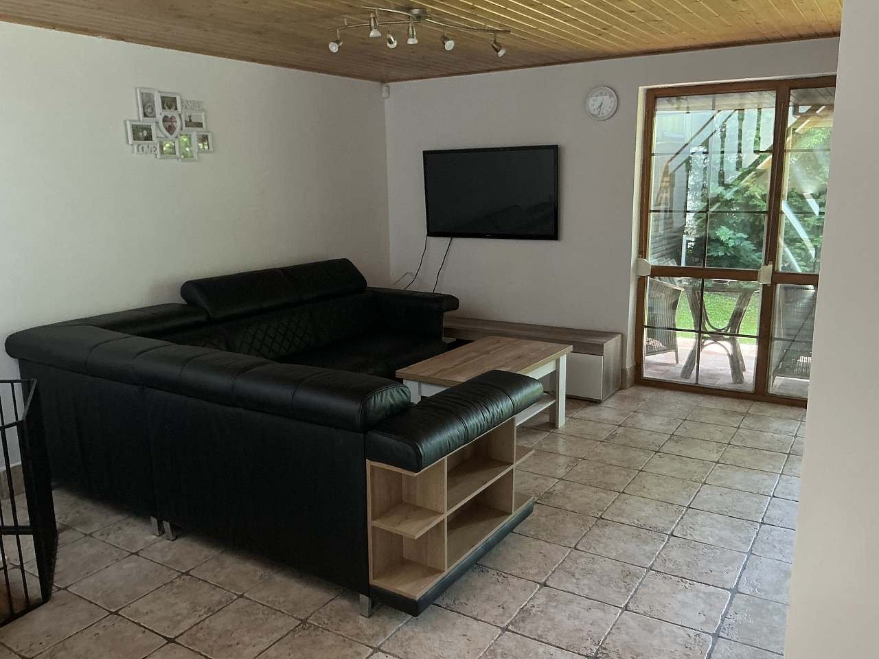 Obývací pokoj s TV