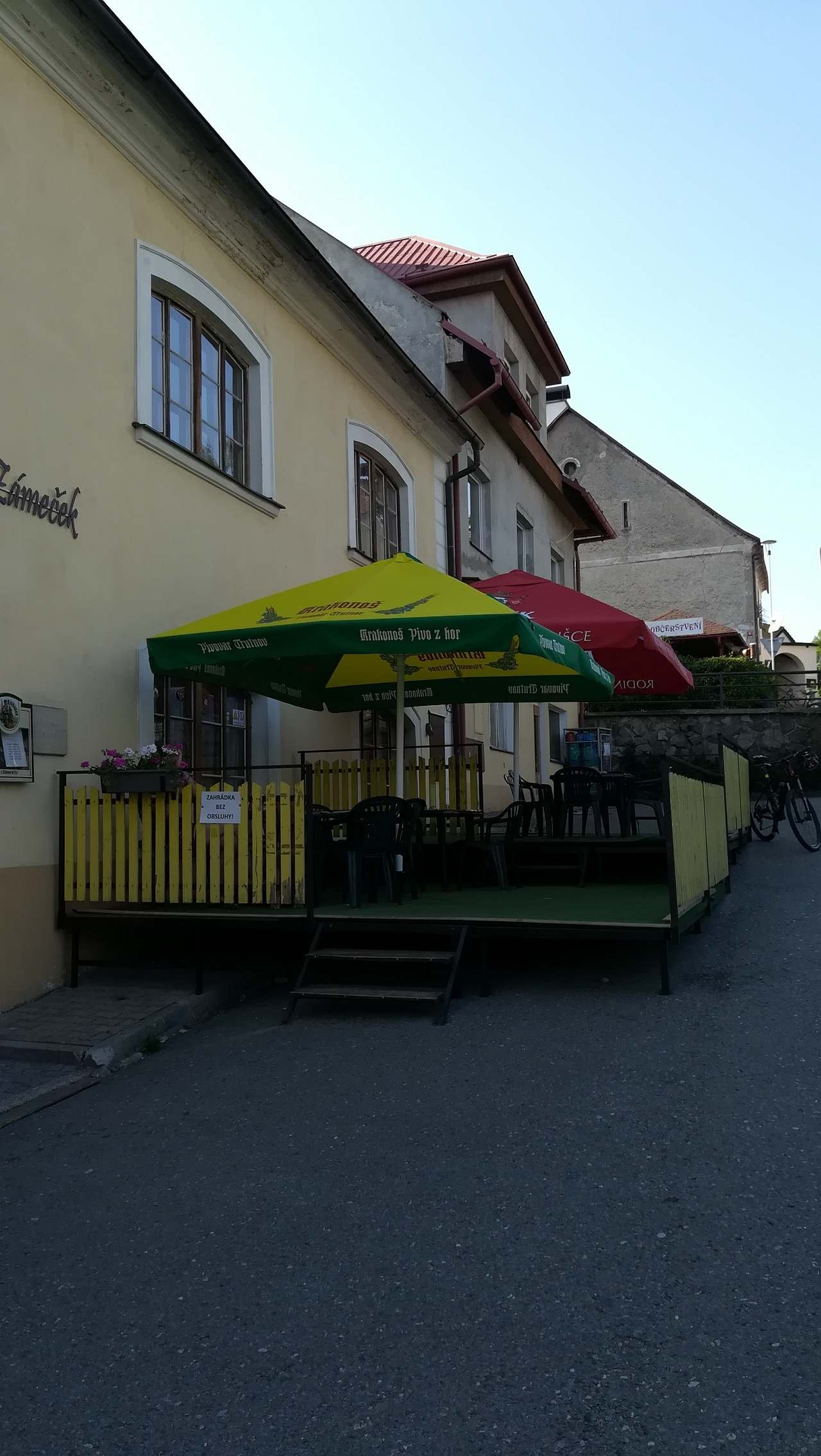 Penzion a restaurace Lovecký zámeček