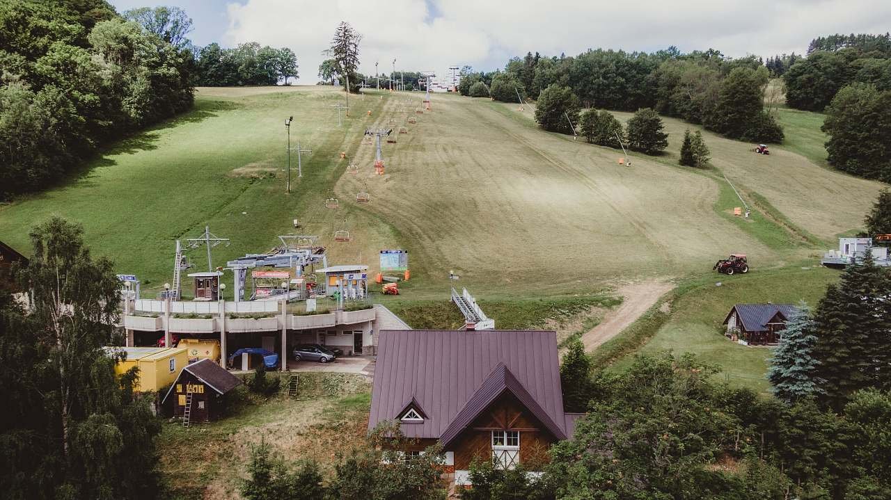 PENZION U LANOVKY, SKIAREÁL BUBÁKOV