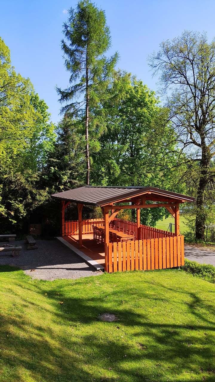 pergola