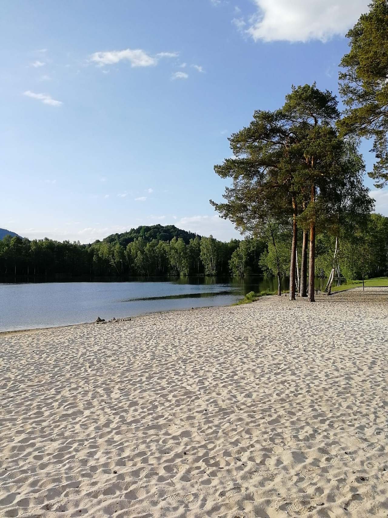 pláž koupaliště Sloup v Čechách