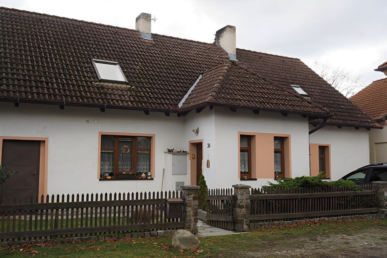 Podkrovní apartmán u kostela - Kvášňovice