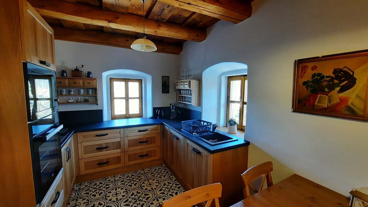 Pohled na kuchyni ve Vřesovce