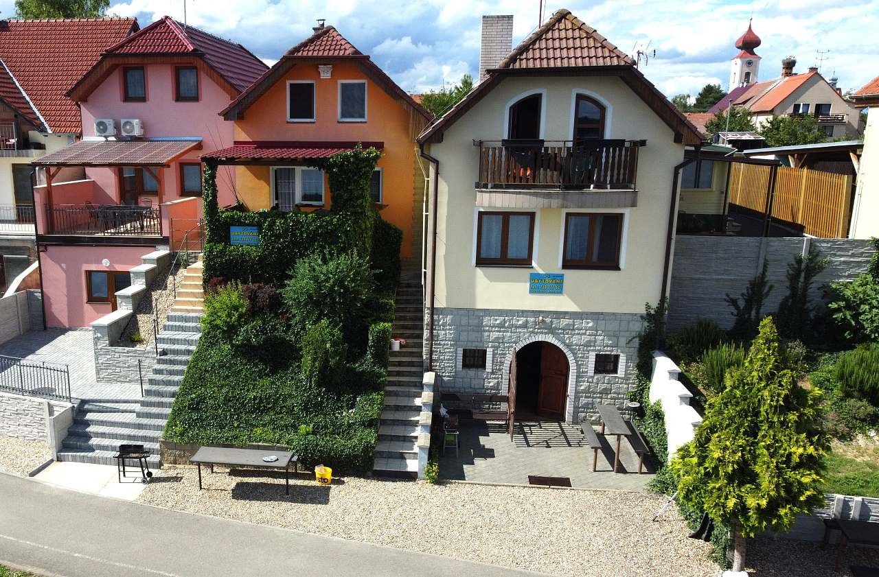 Ubytovanie Brveníková - Pasohlávky
