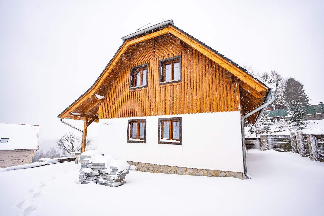Roubenka na kopci