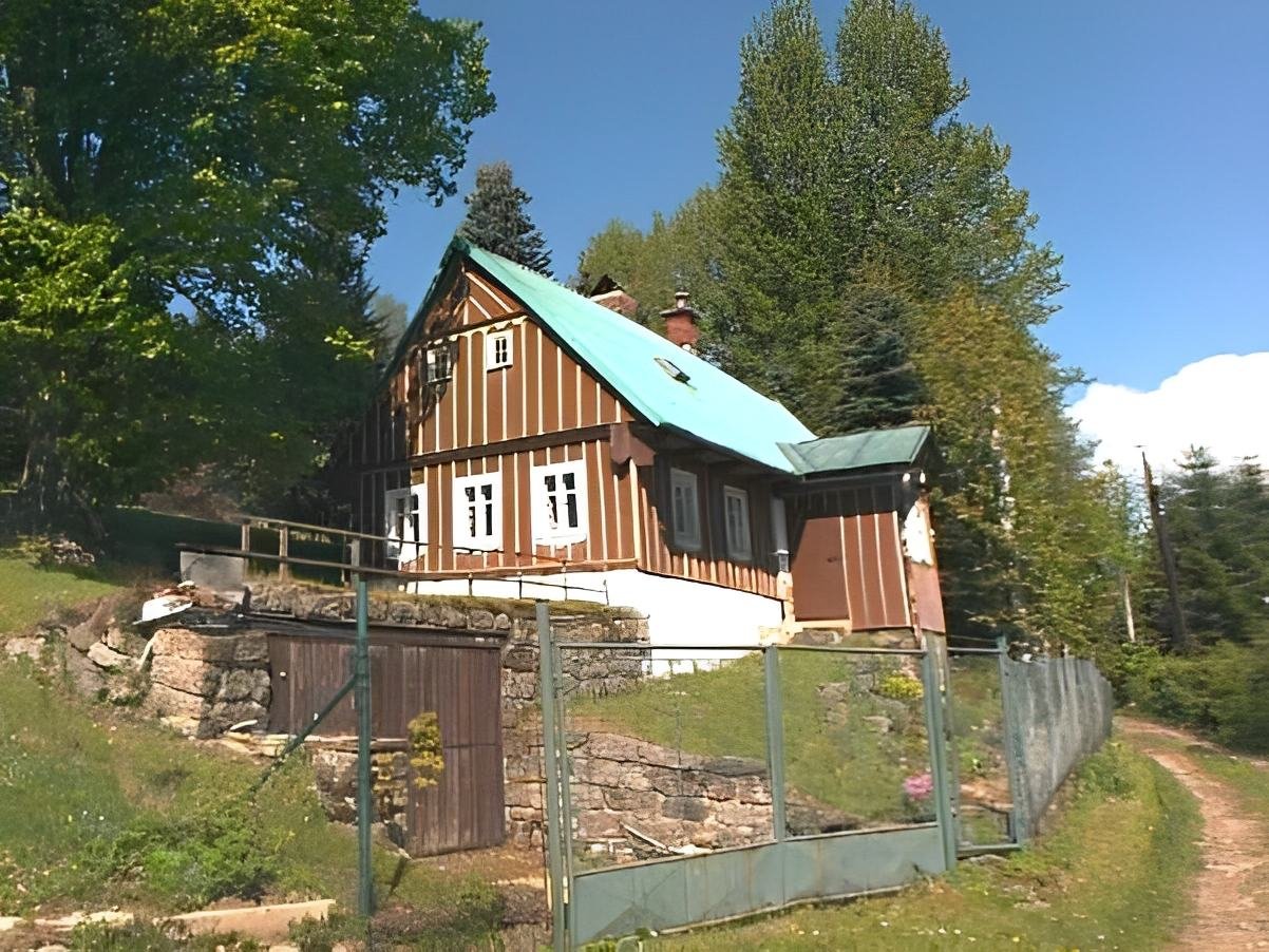 Drevenica na sjezdovce - Dolní Maxov